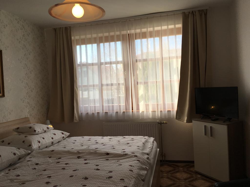 Gitta Apartman Bük Exterior foto